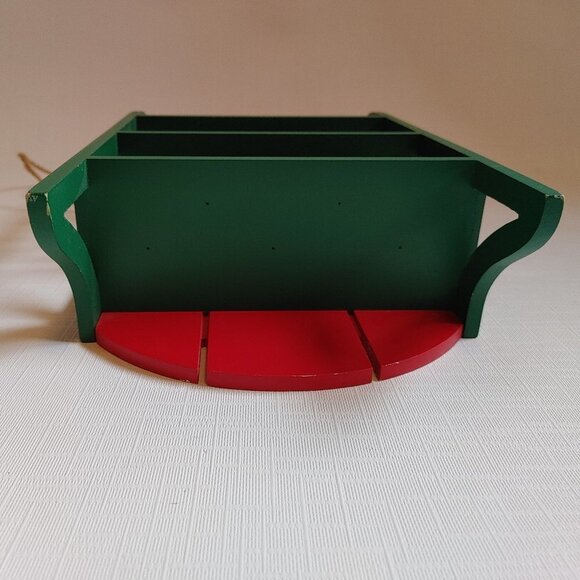 Cute Christmas Sleigh Ornament shelf Miniatures Shelf - Picture 3 of 4